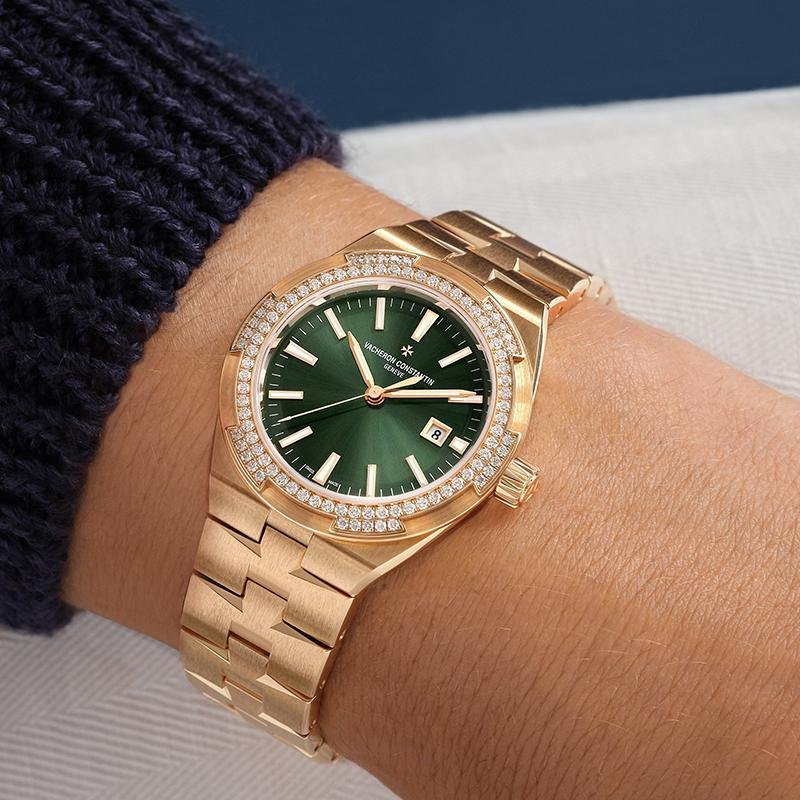 2 Top clone Vacheron Constantin 1:1 replica Overseas Self-winding Pink Gold 4605V/200R-B969 35mm